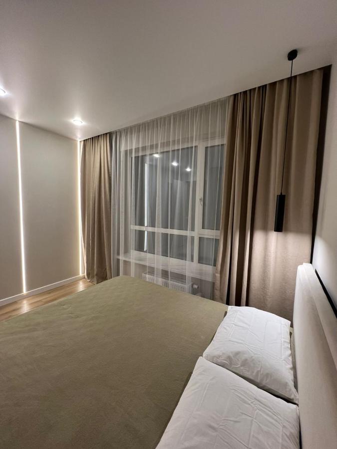 Freedom Elite Apartment Akmola Esterno foto